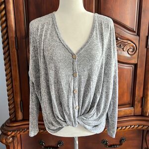 Botanique gray long sleeve top- size M